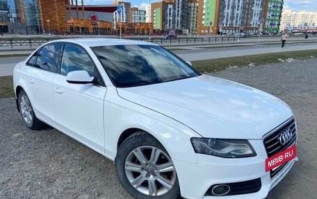 Audi A4, 2010 год, 950 000 рублей, 2 фотография