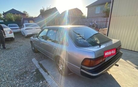 Toyota Carina, 1988 год, 300 000 рублей, 2 фотография