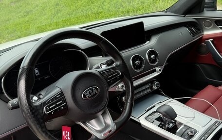 KIA Stinger I, 2021 год, 3 650 000 рублей, 9 фотография
