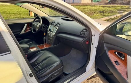 Toyota Camry, 2008 год, 1 215 000 рублей, 9 фотография