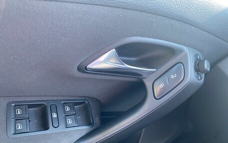 Volkswagen Polo VI (EU Market), 2013 год, 600 000 рублей, 17 фотография