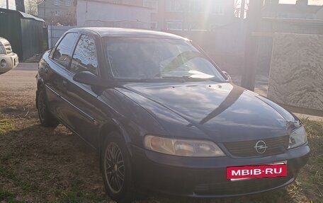 Opel Vectra B рестайлинг, 1999 год, 135 000 рублей, 2 фотография