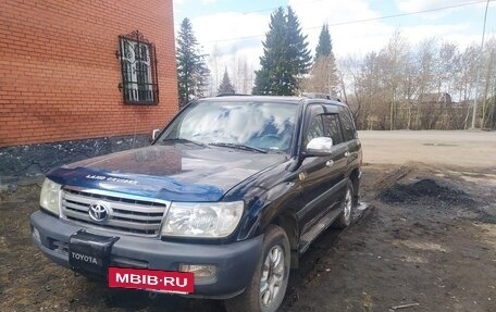 Toyota Land Cruiser 100 рестайлинг 2, 2007 год, 2 700 000 рублей, 6 фотография