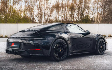 Porsche 911, 2024 год, 18 520 000 рублей, 4 фотография