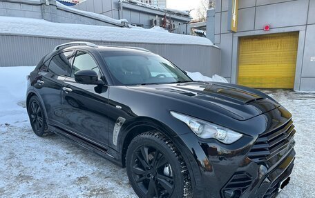 Infiniti QX70, 2014 год, 2 500 000 рублей, 3 фотография