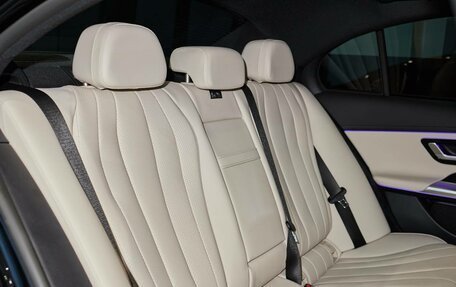 Mercedes-Benz E-Класс, 2025 год, 9 300 000 рублей, 13 фотография