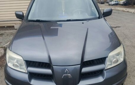 Mitsubishi Outlander III рестайлинг 3, 2008 год, 750 000 рублей, 7 фотография