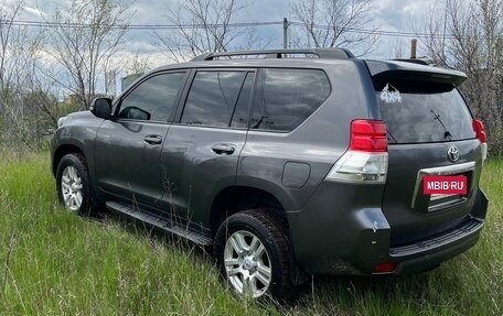 Toyota Land Cruiser Prado 150 рестайлинг 2, 2010 год, 2 130 000 рублей, 4 фотография