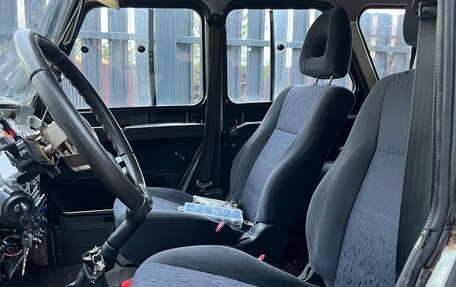 ЛуАЗ 3151, 1993 год, 460 000 рублей, 5 фотография