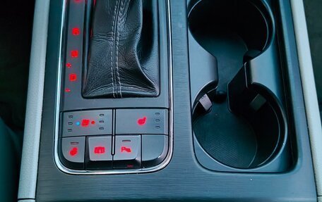 KIA Carnival III, 2017 год, 2 327 000 рублей, 17 фотография