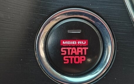 KIA Carnival III, 2017 год, 2 327 000 рублей, 31 фотография