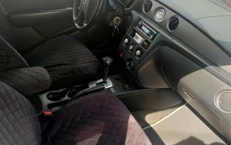 Mitsubishi Outlander III рестайлинг 3, 2005 год, 750 000 рублей, 2 фотография