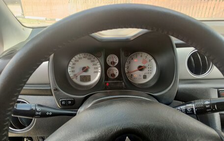 Mitsubishi Outlander III рестайлинг 3, 2005 год, 750 000 рублей, 6 фотография