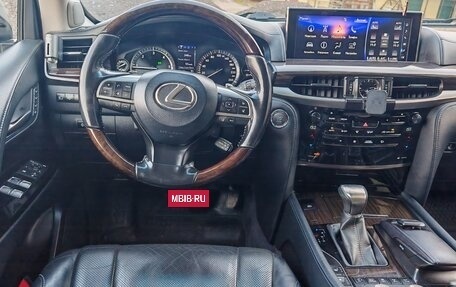 Lexus LX III, 2016 год, 5 550 000 рублей, 25 фотография
