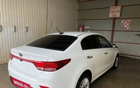 KIA Rio IV, 2017 год, 1 200 000 рублей, 5 фотография