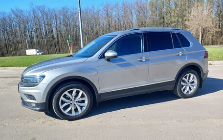 Volkswagen Tiguan II, 2020 год, 3 350 000 рублей, 6 фотография