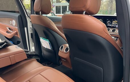 Mercedes-Benz E-Класс, 2017 год, 4 850 000 рублей, 9 фотография