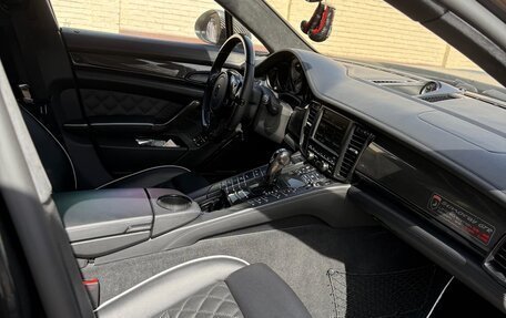 Porsche Panamera II рестайлинг, 2011 год, 15 000 000 рублей, 29 фотография