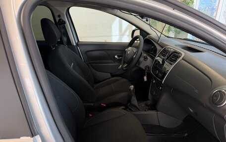 Renault Sandero II рестайлинг, 2018 год, 995 000 рублей, 5 фотография