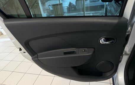 Renault Sandero II рестайлинг, 2018 год, 995 000 рублей, 13 фотография