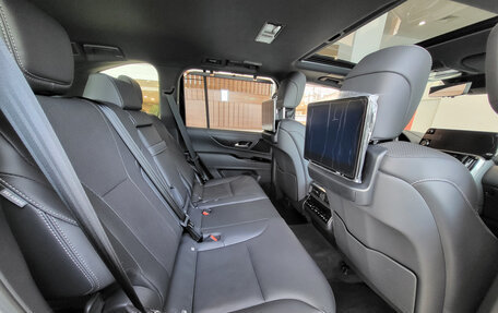 Lexus LX, 2024 год, 16 990 000 рублей, 14 фотография