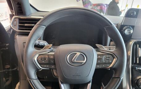 Lexus LX, 2024 год, 16 990 000 рублей, 16 фотография