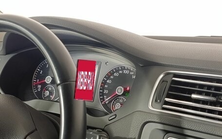 Volkswagen Jetta VI, 2014 год, 950 000 рублей, 11 фотография