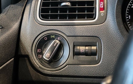 Volkswagen Polo VI (EU Market), 2013 год, 700 000 рублей, 15 фотография