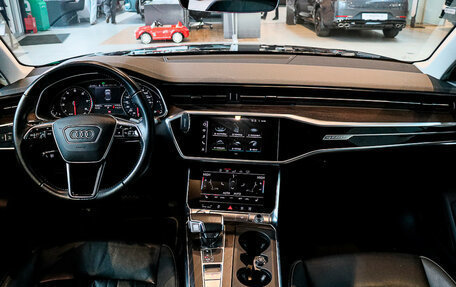 Audi A6, 2019 год, 3 300 000 рублей, 11 фотография