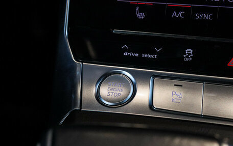 Audi A6, 2019 год, 3 300 000 рублей, 23 фотография