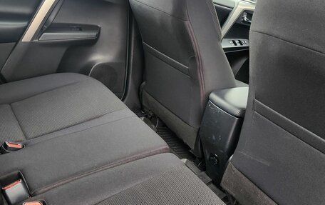 Toyota RAV4, 2018 год, 2 250 000 рублей, 19 фотография