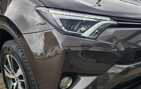 Toyota RAV4, 2018 год, 2 250 000 рублей, 26 фотография