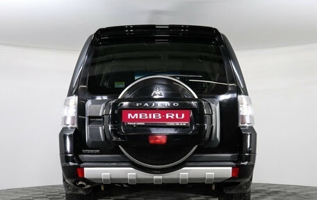 Mitsubishi Pajero IV, 2013 год, 2 050 000 рублей, 5 фотография