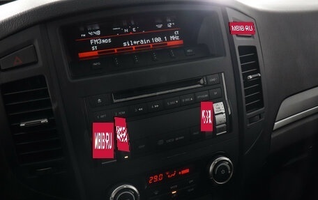 Mitsubishi Pajero IV, 2013 год, 2 050 000 рублей, 11 фотография