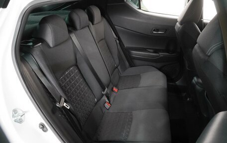 Toyota C-HR I рестайлинг, 2020 год, 2 749 000 рублей, 7 фотография