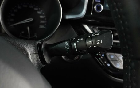 Toyota C-HR I рестайлинг, 2020 год, 2 749 000 рублей, 17 фотография