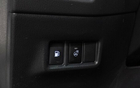 Toyota C-HR I рестайлинг, 2020 год, 2 749 000 рублей, 20 фотография