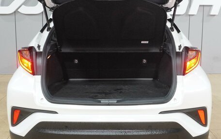 Toyota C-HR I рестайлинг, 2020 год, 2 749 000 рублей, 24 фотография