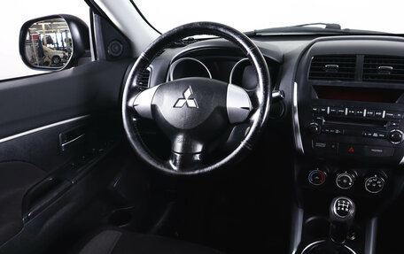 Mitsubishi ASX I рестайлинг, 2010 год, 749 000 рублей, 12 фотография