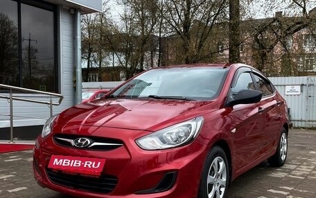 Hyundai Solaris II рестайлинг, 2014 год, 939 000 рублей, 4 фотография