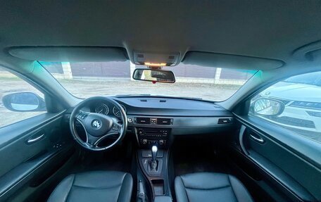 BMW 3 серия, 2010 год, 1 050 000 рублей, 6 фотография