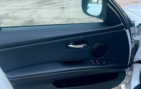 BMW 3 серия, 2010 год, 1 050 000 рублей, 8 фотография