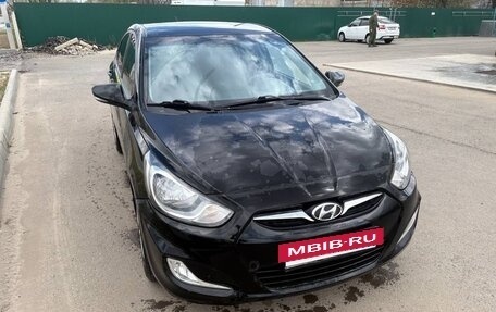 Hyundai Solaris II рестайлинг, 2012 год, 720 000 рублей, 6 фотография