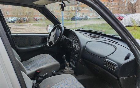 Chevrolet Niva I рестайлинг, 2003 год, 245 000 рублей, 2 фотография