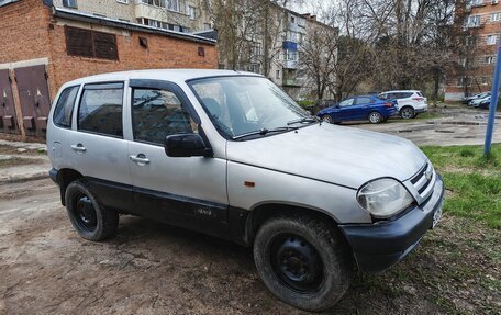 Chevrolet Niva I рестайлинг, 2003 год, 245 000 рублей, 5 фотография