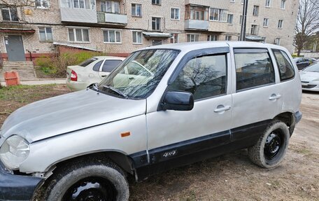 Chevrolet Niva I рестайлинг, 2003 год, 245 000 рублей, 7 фотография