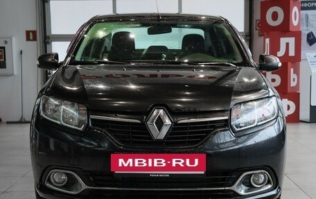 Renault Logan II, 2016 год, 700 000 рублей, 2 фотография
