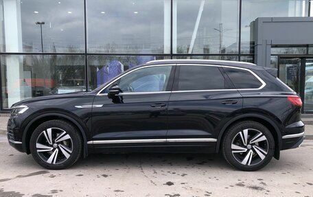 Volkswagen Touareg III, 2020 год, 5 950 000 рублей, 5 фотография
