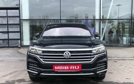 Volkswagen Touareg III, 2020 год, 5 950 000 рублей, 7 фотография