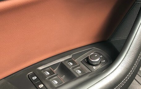 Volkswagen Touareg III, 2020 год, 5 950 000 рублей, 19 фотография